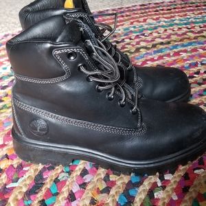 Black timberland boots 9.5